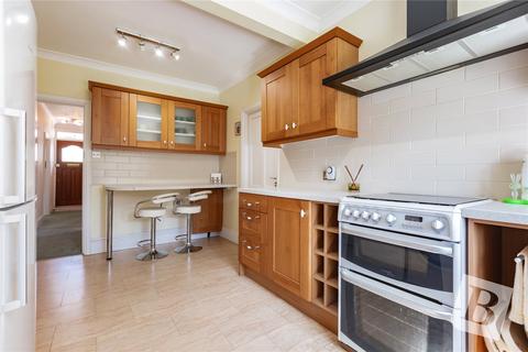 10 Aylett Road, Upminster, RM14 2UX
