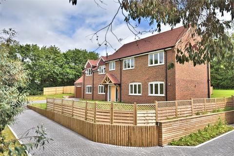 5 bedroom detached house for sale, North End Road, Quainton, Buckinghamshire.