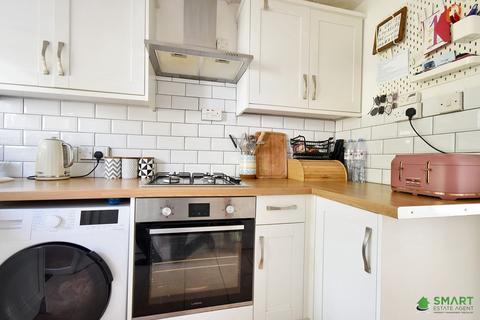 9 Thornpark Rise, Exeter, EX1 3HS