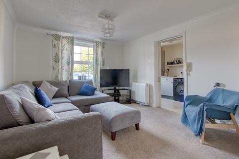 2 bedroom ground floor flat for sale, 5 Eastgate Gardens, Taunton