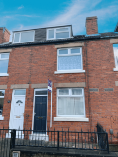 3 bedroom terraced house to rent, Forest Road, Sutton-in-Ashfield NG17
