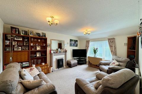 2 bedroom retirement property for sale, Marshalls Court, Newbury RG14