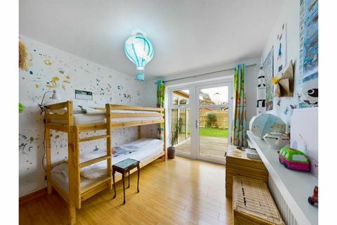 2 Jordan Croft, Lichfield, WS13 8PN