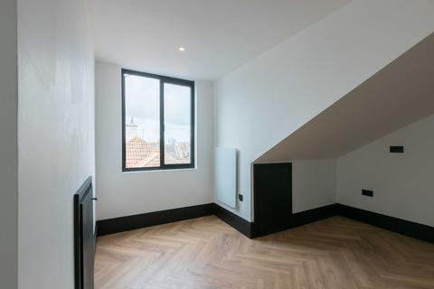 2 bedroom flat to rent, 21 Hibernia Street, Ramsgate, CT11