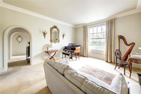 3 bedroom apartment for sale, Holland Park, London, W11