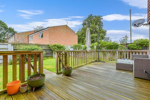 3 bedroom end of terrace house for sale, Priory Way, Tenterden, Kent