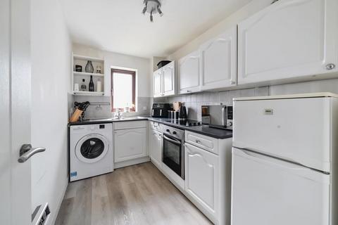 1 bedroom flat for sale, High Wycombe,  Buckinghamshire,  HP13