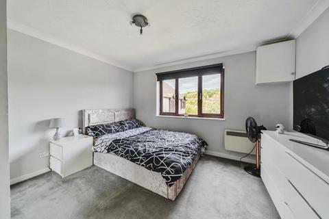 1 bedroom flat for sale, High Wycombe,  Buckinghamshire,  HP13