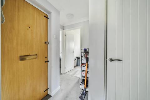 1 bedroom flat for sale, High Wycombe,  Buckinghamshire,  HP13