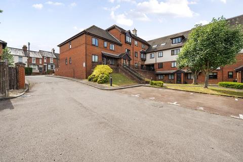 1 bedroom flat for sale, High Wycombe,  Buckinghamshire,  HP13