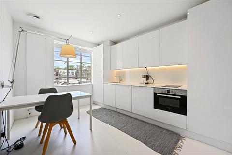 Studio to rent, Kensington Church Street, Kensington, London, W8