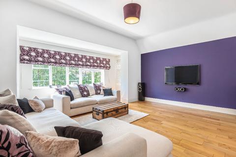 3 bedroom flat for sale, Webton Court, Allerton Park  , Leeds LS7