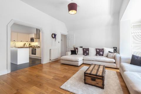 3 bedroom flat for sale, Webton Court, Allerton Park  , Leeds LS7