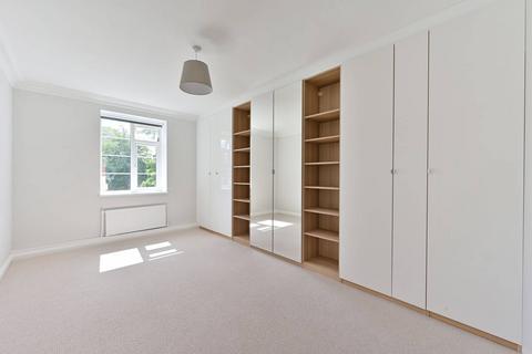 1 bedroom flat to rent, Millbrooke Court, East Putney, London, SW15