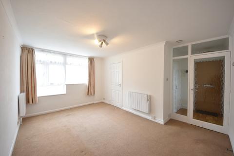 1 bedroom apartment to rent, Shelburne Court, High Wycombe, Buckinghamshire, HP12