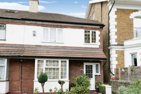 3 bedroom terraced house for sale, Lower Addiscombe Road, Croydon CR0