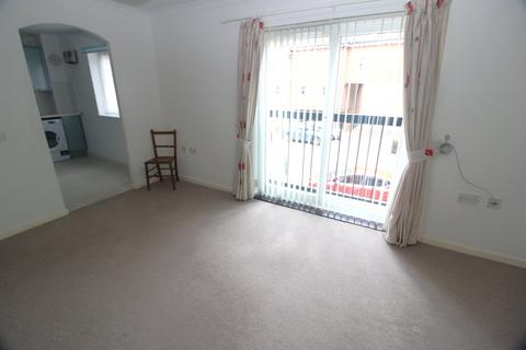 2 bedroom retirement property for sale, Bancroft, Hitchin, SG5