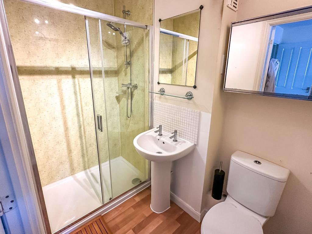 Ensuite