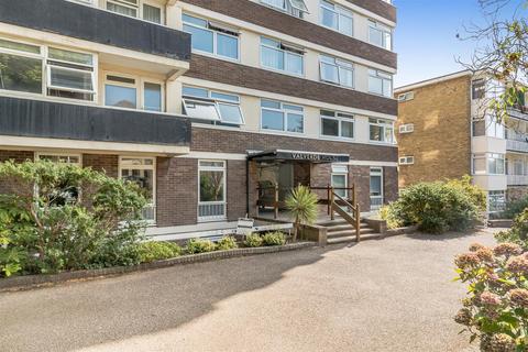 2 bedroom apartment for sale, Eaton Gardens, Hove