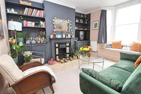 2 bedroom flat for sale, Lansdowne Street, Hove