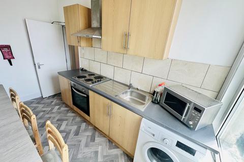 2 bedroom apartment to rent, Andrew Place, Nine Elms, London. SW8