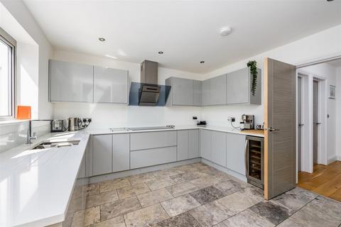 5 bedroom detached house for sale, Tivoli Crescent North, Brighton