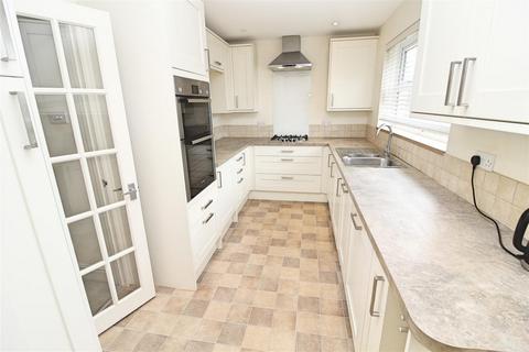 4 bedroom townhouse for sale, St. Marys Square, Brighton