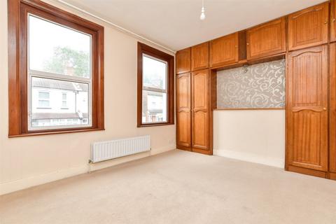 26 Lower Road, Kenley, CR8 5NB