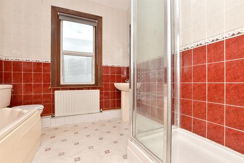 26 Lower Road, Kenley, CR8 5NB