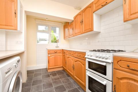 26 Lower Road, Kenley, CR8 5NB