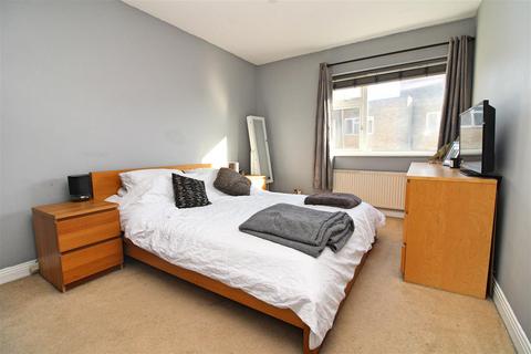 2 bedroom apartment for sale, Wilbury Avenue, Hove