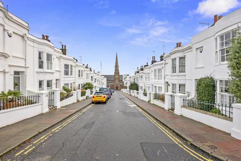 2 bedroom terraced house for sale, Victoria Street, Brighton