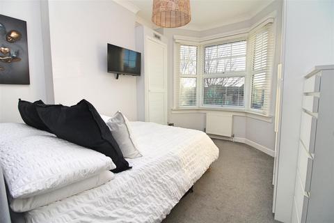 1 bedroom flat for sale, Old Shoreham Road, Hove