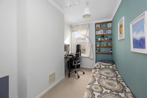 30 Kimberley Road, Brighton, BN2 4EP