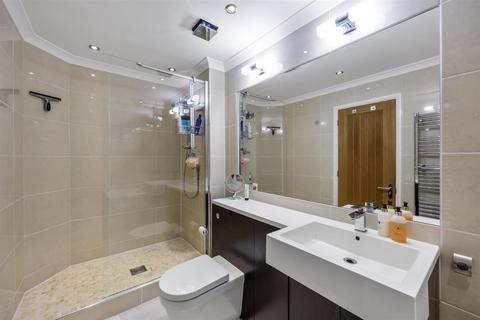 3 bedroom apartment for sale, Parham House, Chatsworth Square, Hove