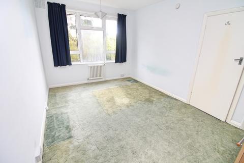 Flat 15, Cranley Court Aldrington Close, Hove, BN3 5UA