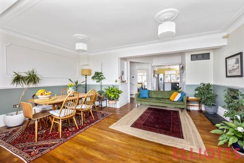 3 bedroom apartment for sale, Brunswick Terrace, Hove