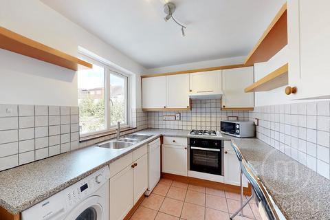 3 bedroom flat to rent, St. Marys Road, London NW11