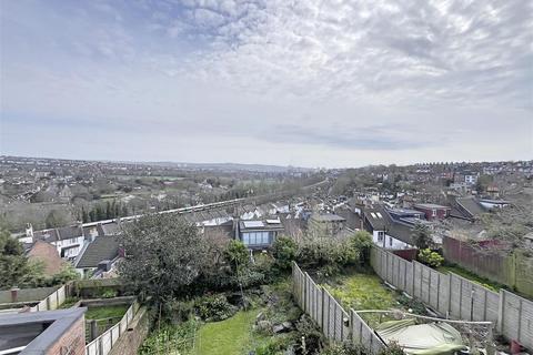 5 bedroom end of terrace house for sale, Tivoli Crescent, Brighton