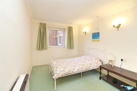 1 bedroom apartment for sale, Amber Court, Holland Road, Hove