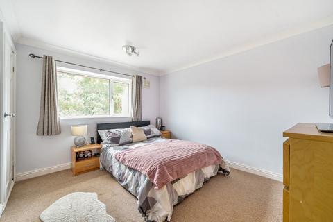 3 bedroom terraced house for sale, Woodfield Drive, Harrogate, North Yorkshire, HG1