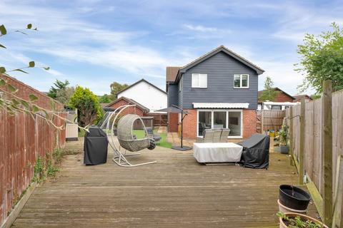 89 Uplands, Werrington, Peterborough, PE4 5AF