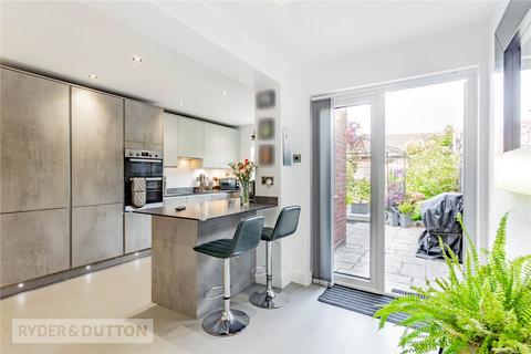 82 Downshaw Road, Ashton-under-lyne, OL7 9QP