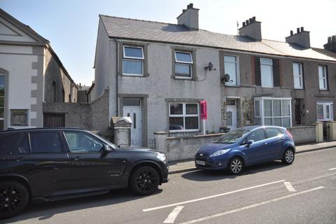 3 bedroom end of terrace house for sale, London Road, Holyhead
