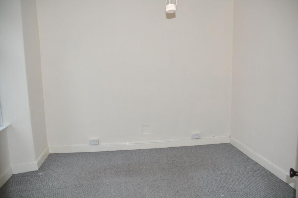 Photograph 9
