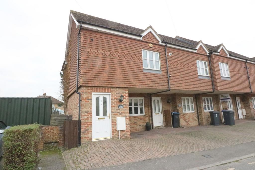 1 railway cottages front