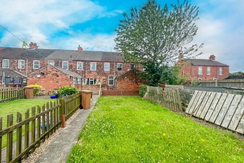 3 bedroom terraced house for sale, Aukland Villas, School Lane, New Holland, North Lincolnshire, DN19