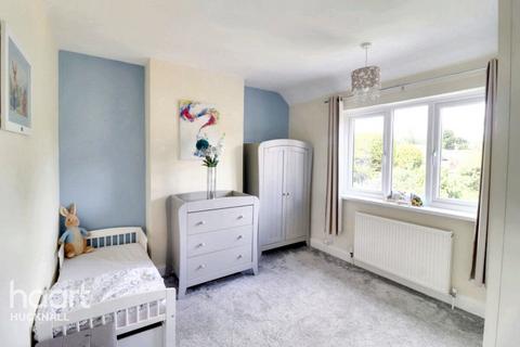 6 Barker Gate, Hucknall, Nottingham, NG15 6LT