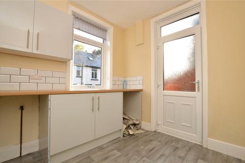 3 bedroom terraced house for sale, Bradford Road, Stanningley, Pudsey, West Yorkshire