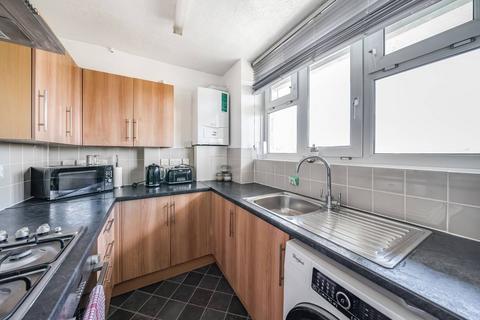 1 bedroom flat to rent, Dorset Road, Oval, London, SW8